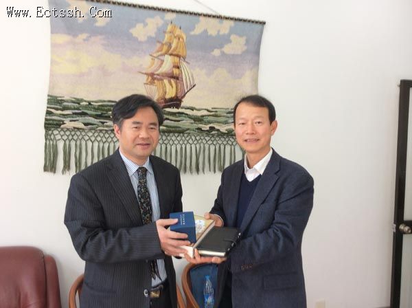 我院举行“泰泽团体的事工与敬拜”讲座 我院举行“泰泽团体的事工与敬拜”讲座